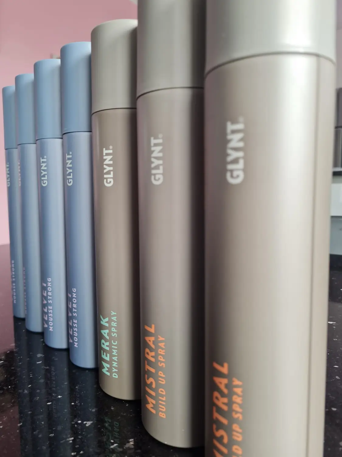 Hairstyling Unlimited Return, GLYNT spider cream und sprays